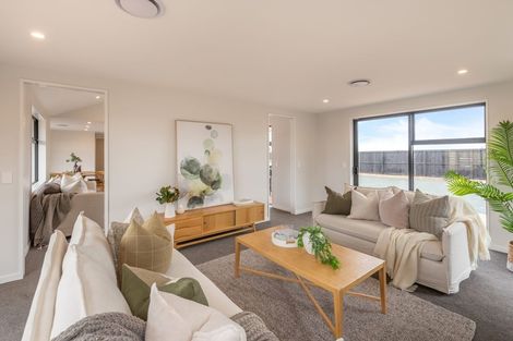 Photo of property in 12 Harrison Drive, Tikipunga, 0112