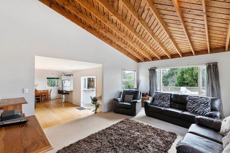 Photo of property in 36 Cedar Terrace, Stanmore Bay, Whangaparaoa, 0932