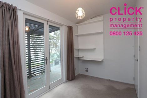 Photo of property in 29 Marine Parade, Macandrew Bay, Dunedin, 9014