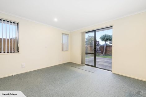 Photo of property in 718 Gloucester Road, Papamoa Beach, Papamoa, 3118