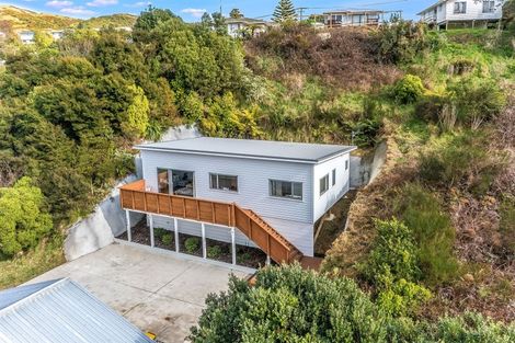 Photo of property in 177a Sievers Grove, Cannons Creek, Porirua, 5024