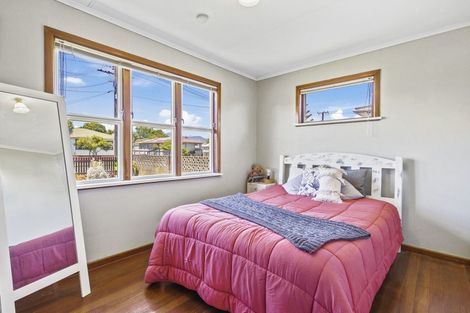 Photo of property in 14 Rata Street, Levin, 5510