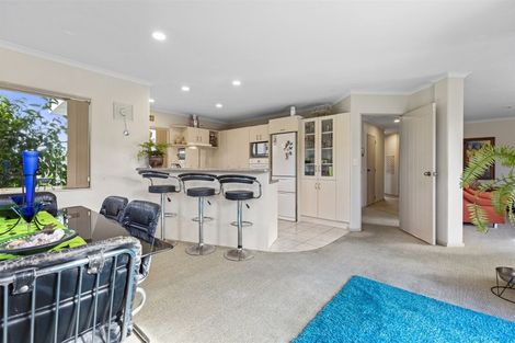 Photo of property in 19 Thoroughbred Place, Papamoa Beach, Papamoa, 3118