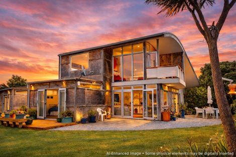 Photo of property in 30 Kent Avenue, Waitarere Beach, Levin, 5510