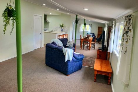 Photo of property in 76 Hovding Street, Norsewood, 4974