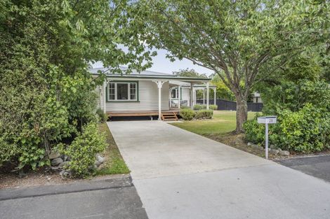 Photo of property in 28 Kuratawhiti Street, Greytown, 5712