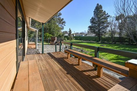 Photo of property in 130 Tollemache Road East, Longlands, Hastings, 4122