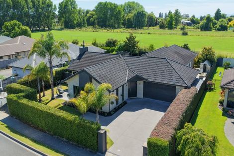 Photo of property in 28 Sanderlane Drive, Motueka, 7120