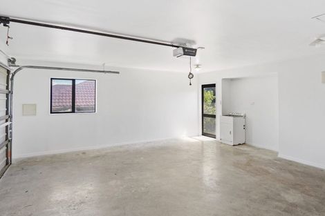 Photo of property in 329 Mahia Road, Weymouth, Auckland, 2103