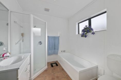 Photo of property in 30 Ararino Street, Trentham, Upper Hutt, 5018