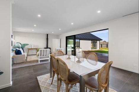 Photo of property in 38 Kingsdowne Drive, West Melton, 7618