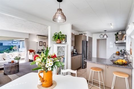 Photo of property in 43 Titoki Crescent, Pirimai, Napier, 4112