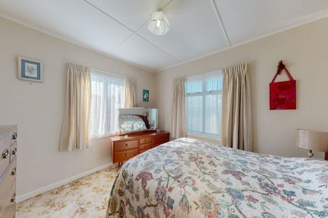 Photo of property in 49 Neal Street, Putaruru, 3411