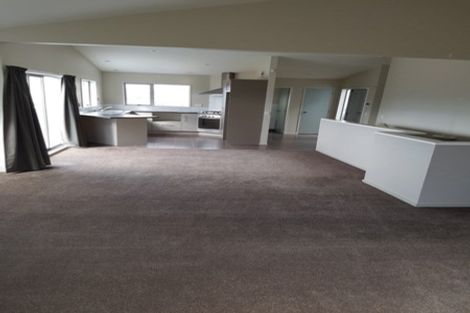 Photo of property in 17a Sandybrow, Churton Park, Wellington, 6037