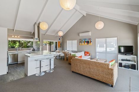 Photo of property in 9 Coronation Row, Pauanui, Hikuai, 3579