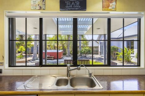 Photo of property in 68 Callum Brae Drive, Rototuna, Hamilton, 3210