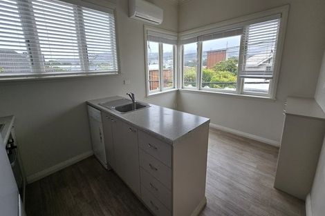 Photo of property in 44 Ellice Street, Mount Victoria, Wellington, 6011
