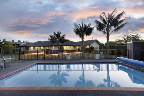 Photo of property in 55 Shelter Grove, Frankleigh Park, New Plymouth, 4310