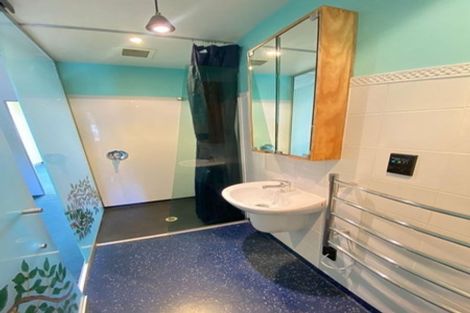 Photo of property in Qba Apartments, 4r/51 Webb Street, Mount Cook, Wellington, 6011