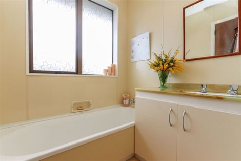 Photo of property in 90 Kelly Street, Inglewood, 4330