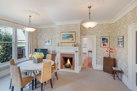 Photo of property in Chilcombe Homestead, 4 Medbury Terrace, Fendalton, Christchurch, 8041