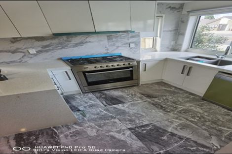 Photo of property in 13 Takahe Avenue, Takanini, 2112