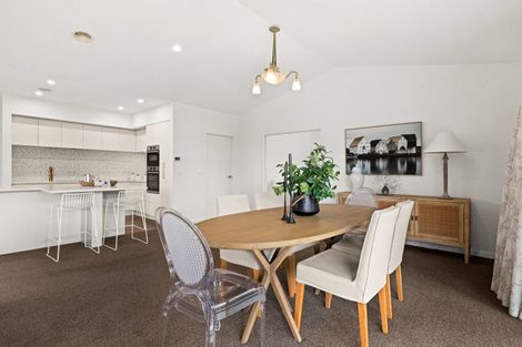Photo of property in 54 Whakatomo Place, Havelock North, 4130