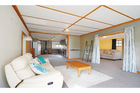 Photo of property in 33 Clifden Highway, Tuatapere, 9620