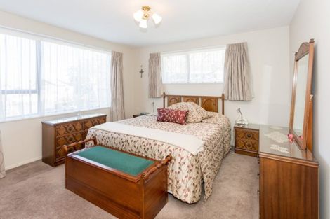 Photo of property in 10 Iona Place, Sockburn, Christchurch, 8042