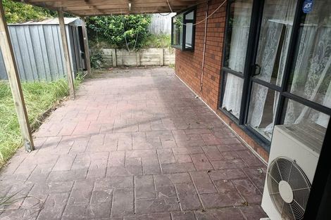 Photo of property in 10 Matilda Place, Weymouth, Auckland, 2103