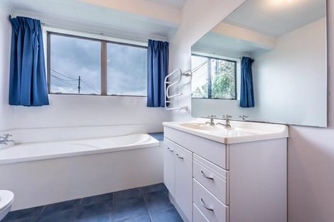 Photo of property in 13 Pearson Street, Mangawhai, 0505