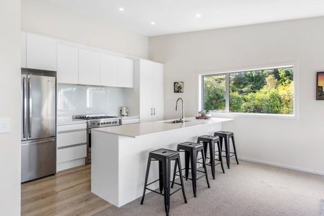 Photo of property in 1100-1102 Scenic Drive North, Swanson, Auckland, 0816