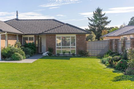 Photo of property in 1 Madison Street, Carterton, 5713