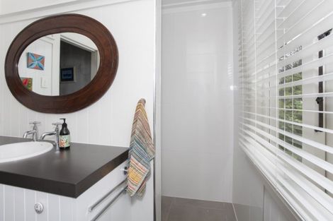 Photo of property in 4 Milverton Avenue, Hokowhitu, Palmerston North, 4410