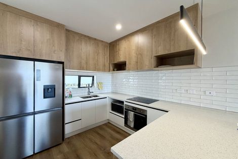 Photo of property in 5 Arura Place, Massey, Auckland, 0614