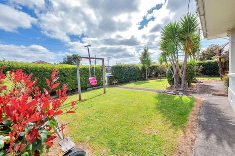 Photo of property in 1/5 Cameron Street, Papakura, 2110