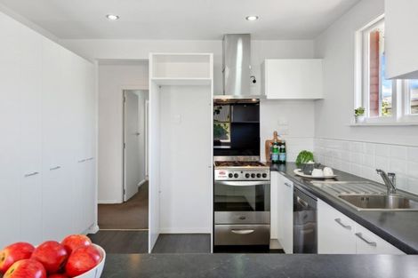 Photo of property in 16 Clipper Place, Redwood, Christchurch, 8051