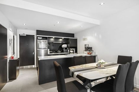 Photo of property in 3g/1 Hanson Street, Mount Cook, Wellington, 6021