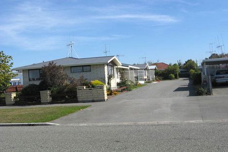 Photo of property in 1-11/94 Avenue Road, West End, Timaru, 7910