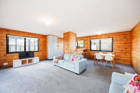 Photo of property in 14 Pukepapa Road, Marton, 4710