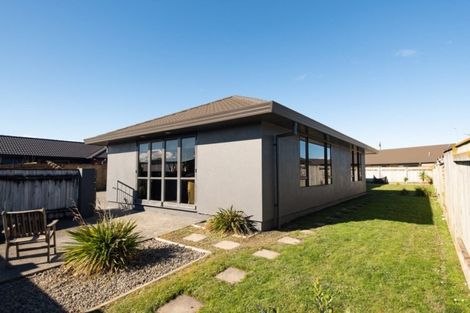 Photo of property in 7 Branigan Parade, Kelvin Grove, Palmerston North, 4414