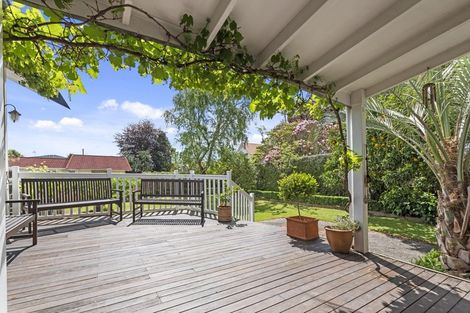 Photo of property in 97 Weraroa Road, Levin, 5510