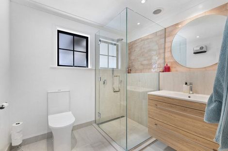 Photo of property in 11 Bridesdale Drive, Lake Hayes, Queenstown, 9304