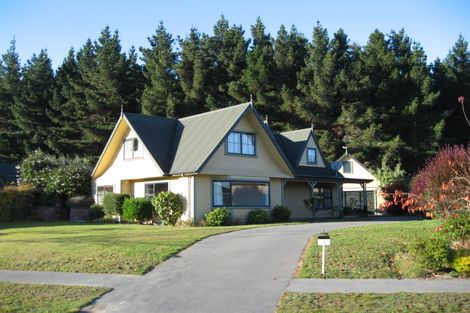 Photo of property in 18 Styx River Place, Spencerville, Christchurch, 8083