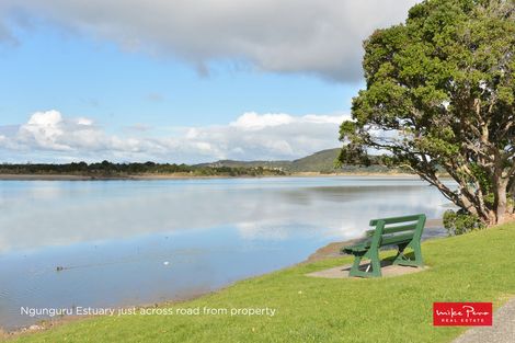 Photo of property in 1995 Ngunguru Road, Ngunguru, Whangarei, 0173