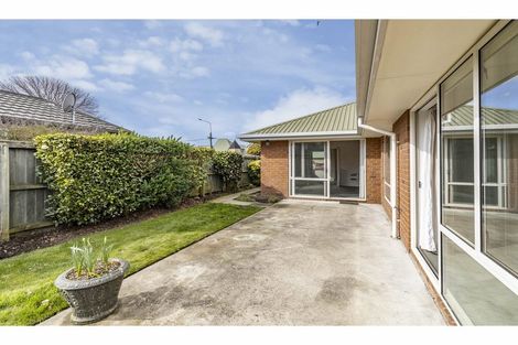 Photo of property in 1/123a Withells Road, Avonhead, Christchurch, 8042