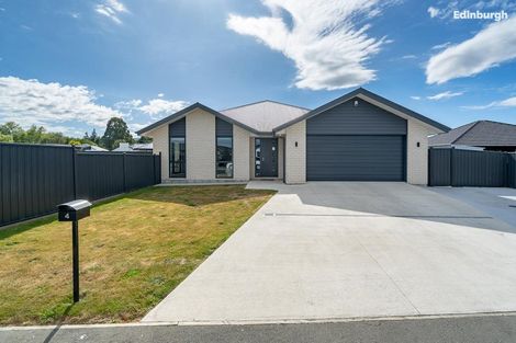 Photo of property in 4 Mellay Mews, Mosgiel, 9024