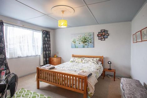 Photo of property in 51 Seymour Street, Waitara, 4320