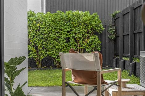 Photo of property in 16 Frank Gill Road, Hobsonville, Auckland, 0616