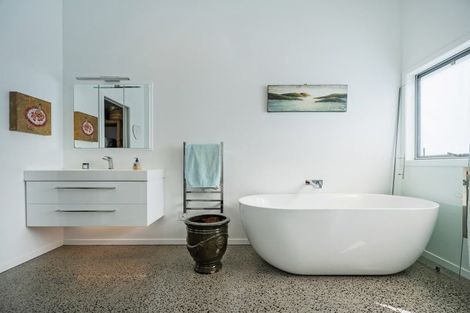 Photo of property in 78c Silverstream Falls Row, Whenuakite, Whitianga, 3591